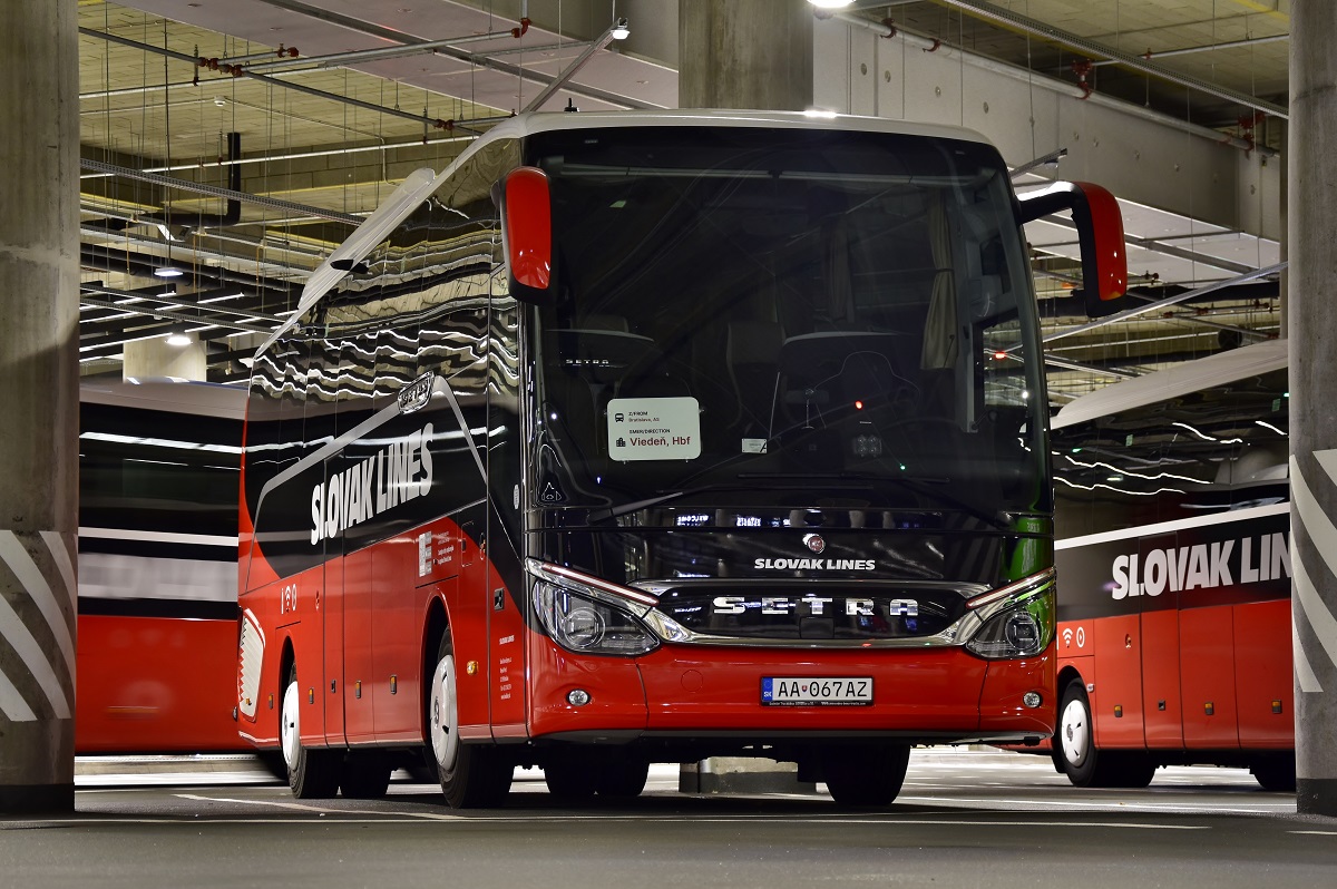 Bratislava, Setra S515HD Facelift # AA-067AZ