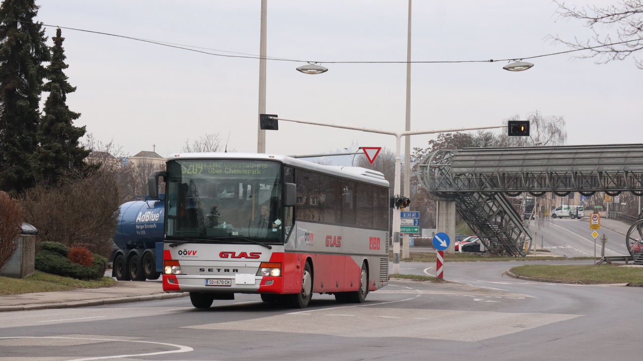 Schärding, Setra S315UL # SD-670 CH