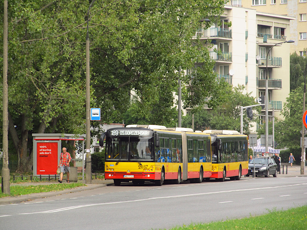 Warsaw, Solbus SM18 № 2037; Warsaw, Solbus SM12 № 1211