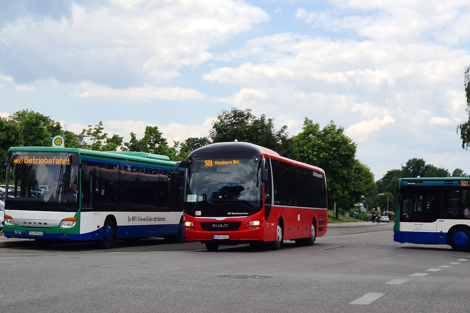 Munich, MAN R12 Lion's Regio ÜL364 # M-RV 1511