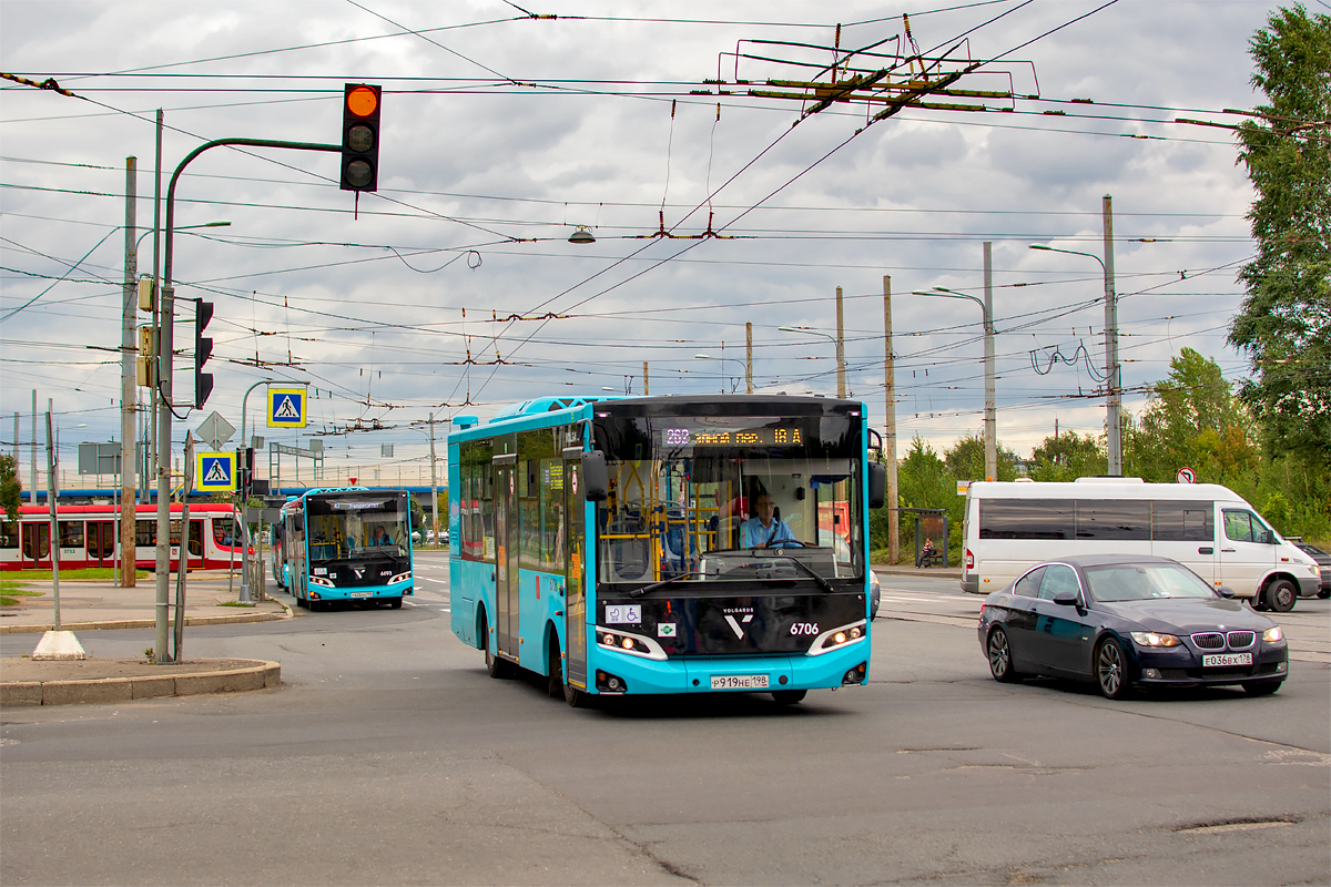 Saint Petersburg, Volgabus-4298.G4 (LNG) # 6706