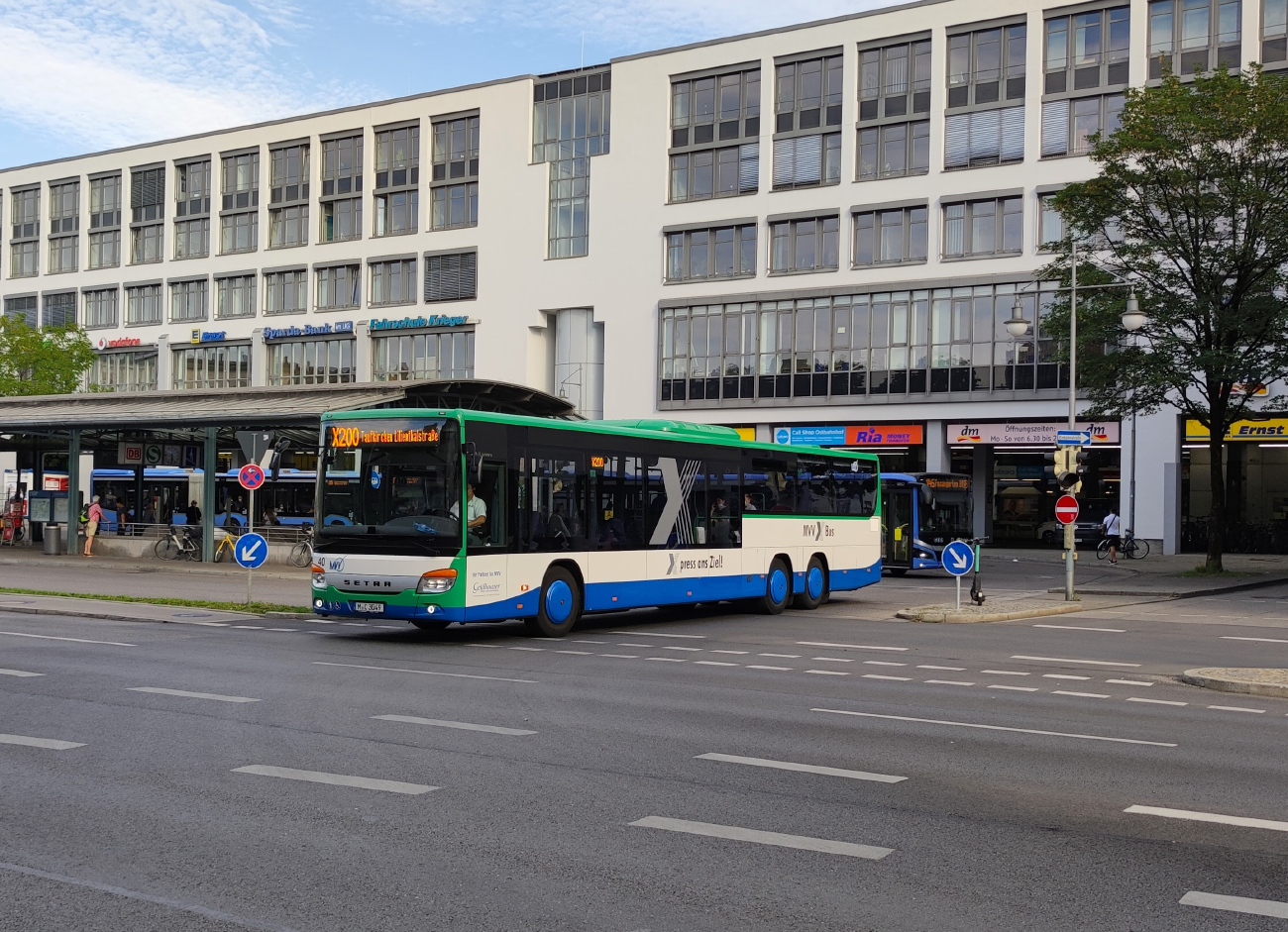 Мюнхен, Setra S418LE business № 40