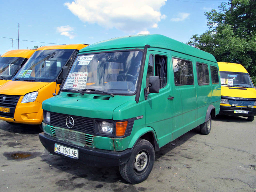 Dnipro, Mercedes-Benz T1 310D # АЕ 1141 АЕ