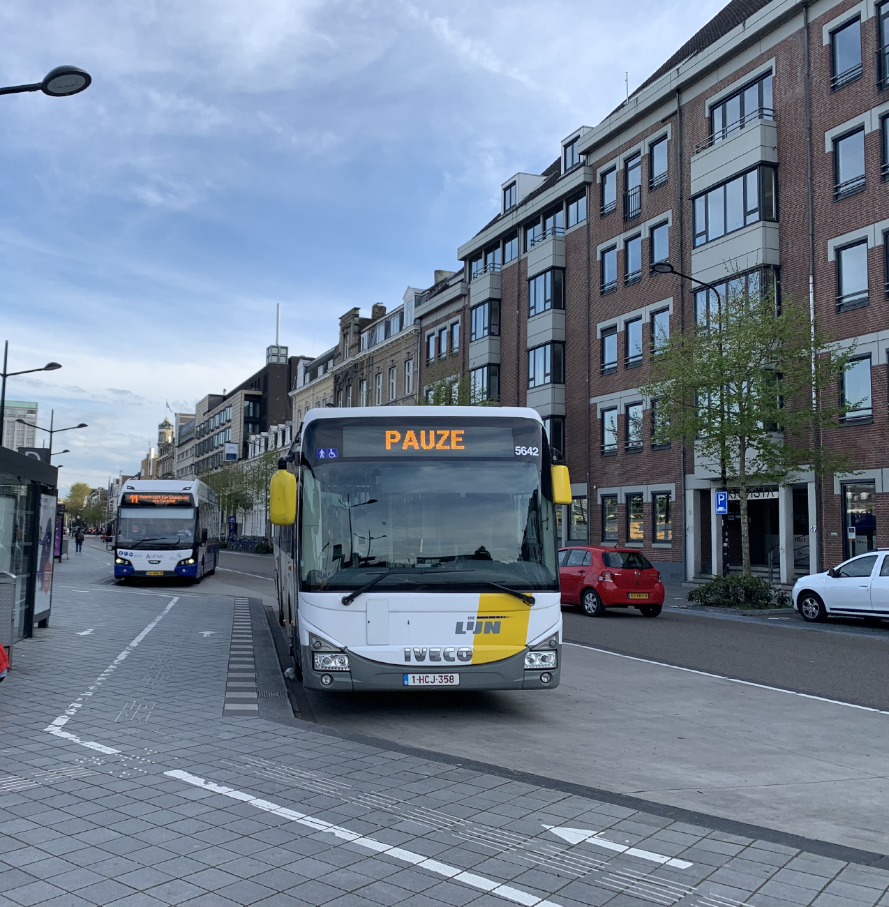 Антверпен, IVECO Crossway LE Line 12M № 5642