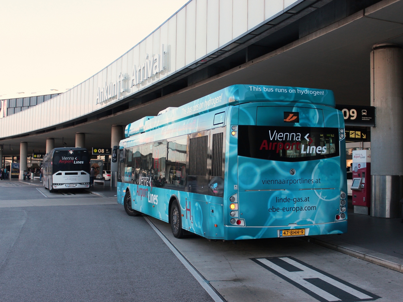 Mödling, Solbus SM12 EH # 47-BHH-9