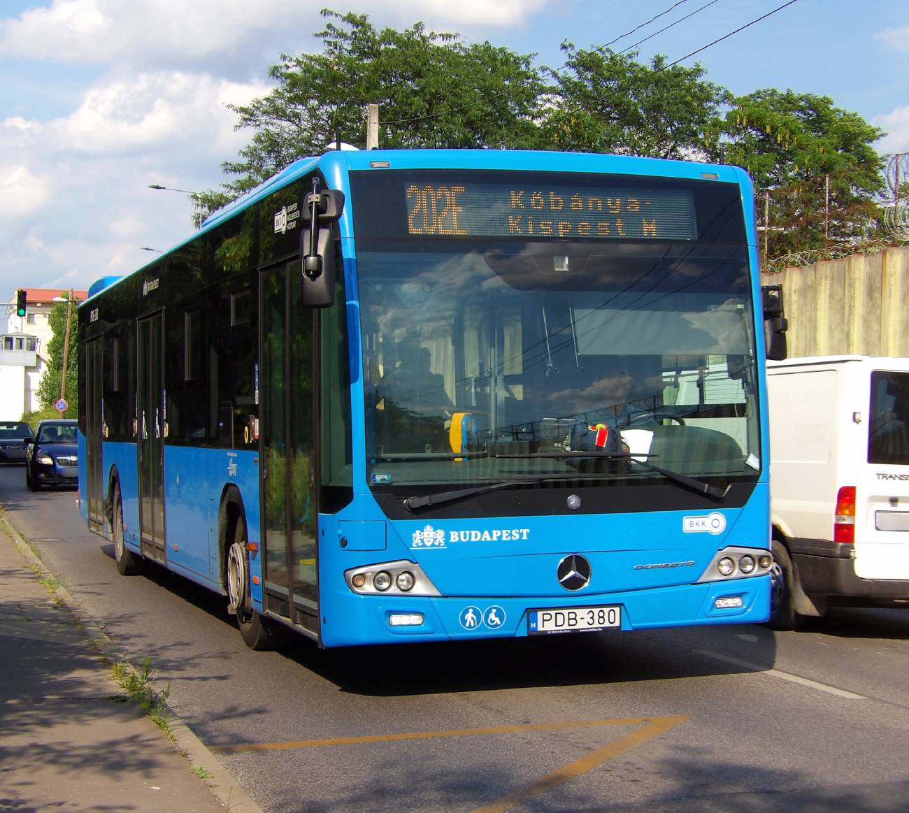 Budapest, Mercedes-Benz Conecto II # PDB-380