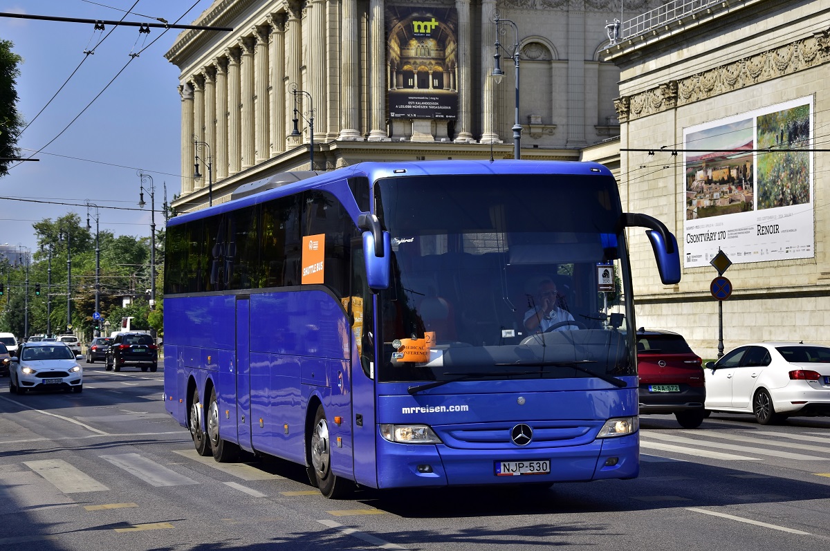 Hongrie, other, Mercedes-Benz Tourismo 16RHD-II M/3 # NJP-530