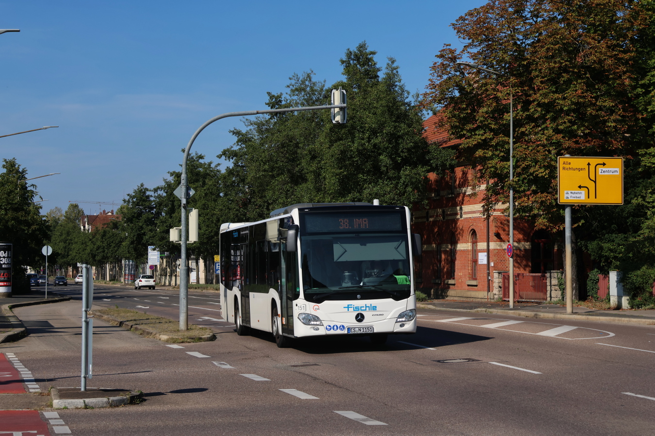 Esslingen am Neckar, Mercedes-Benz Citaro C2 nr. 151; Göppingen — 38. IMA — 13. Märklintage — Shuttleverkehr