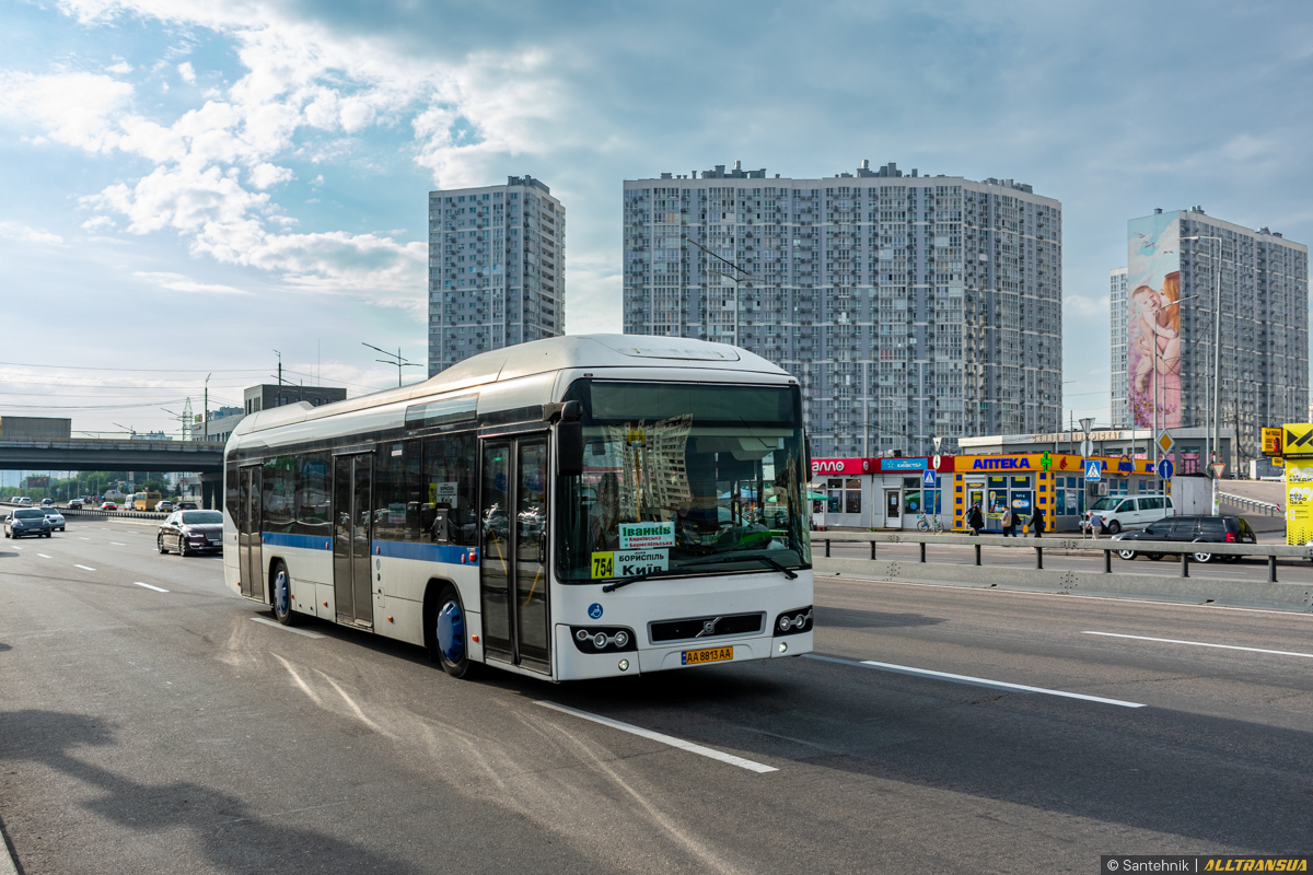 Kyiv, Volvo 7700 Hybrid # АА 8813 АА