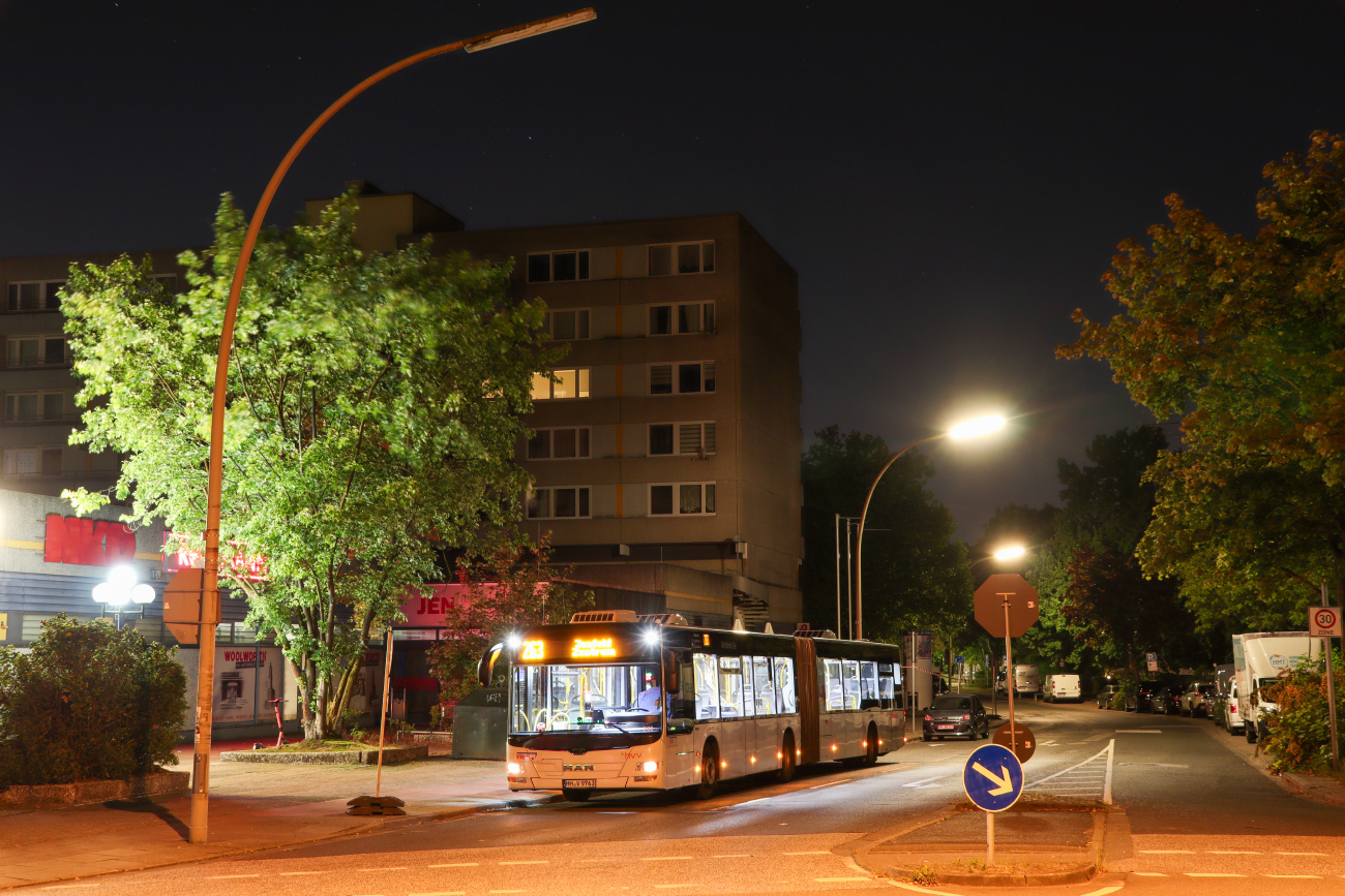 Hamburg, MAN A23 Lion's City G NG323 # 1763