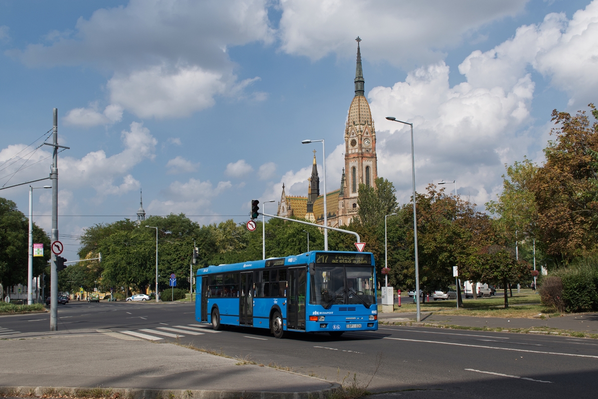 Budapest, Ikarus 412.10A № 10-26