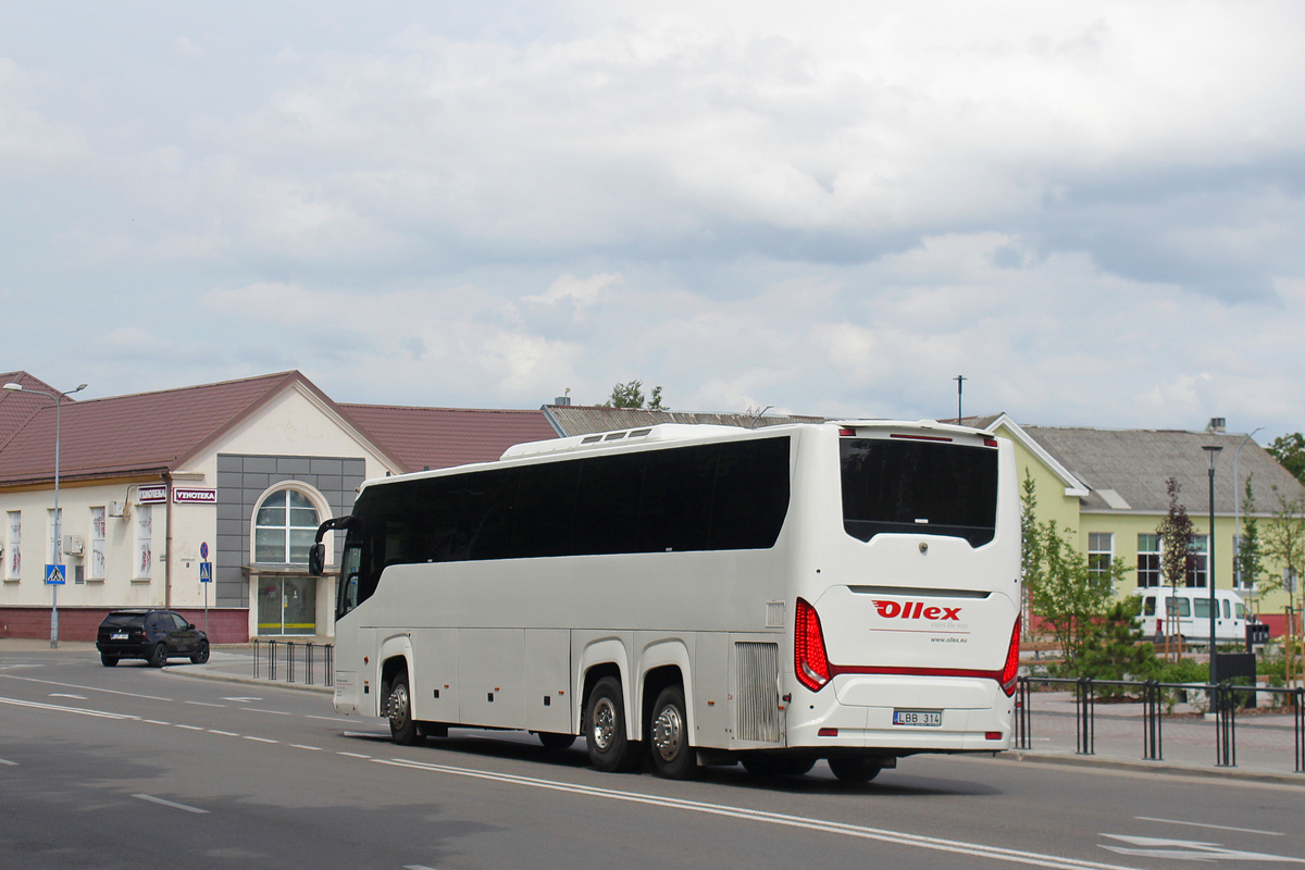 Vilnius, Scania Touring HD 13,7 # LBB 314