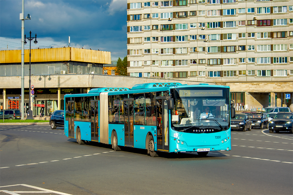 San Pietroburgo, Volgabus-6271.02 # 7200