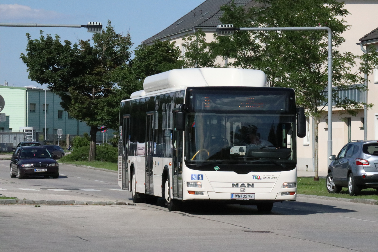 Wiener Neustadt, MAN A21 Lion's City NL313 CNG # 32