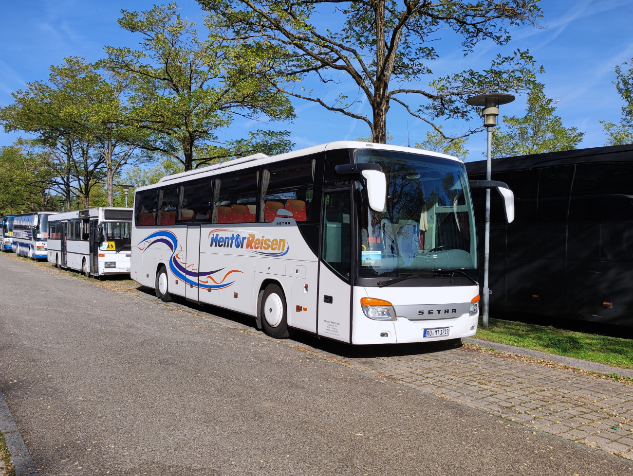 Rosenheim, Setra S415GT-HD # RO-MT 1719