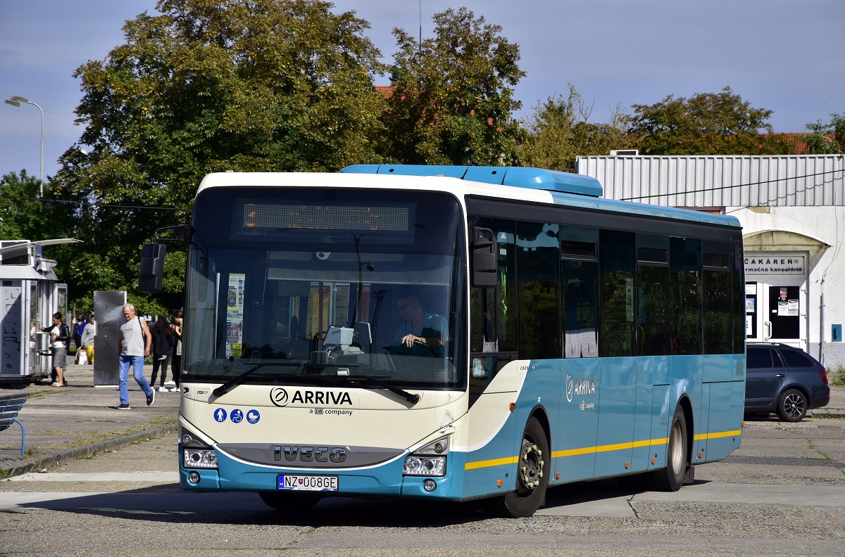 Levice, IVECO Crossway LE Line 12M nr. NZ-008GE