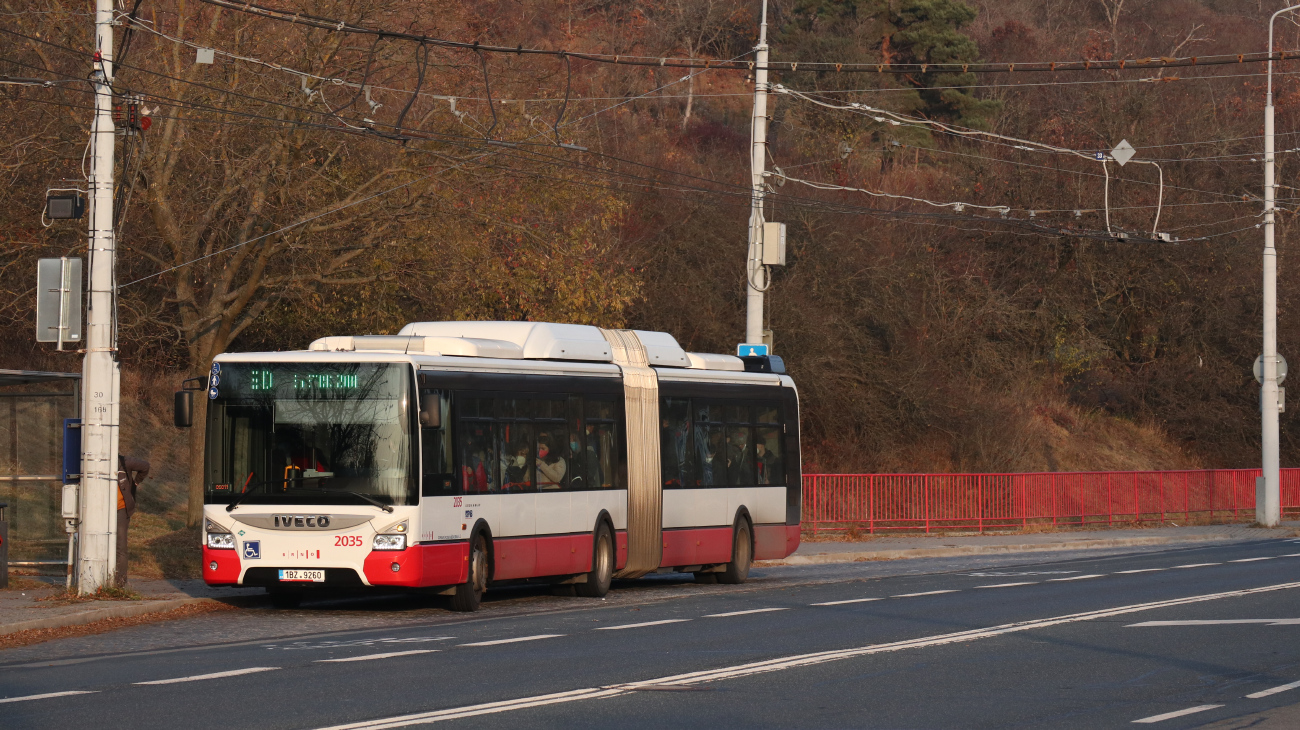 Brno, IVECO Urbanway 18M CNG č. 2035