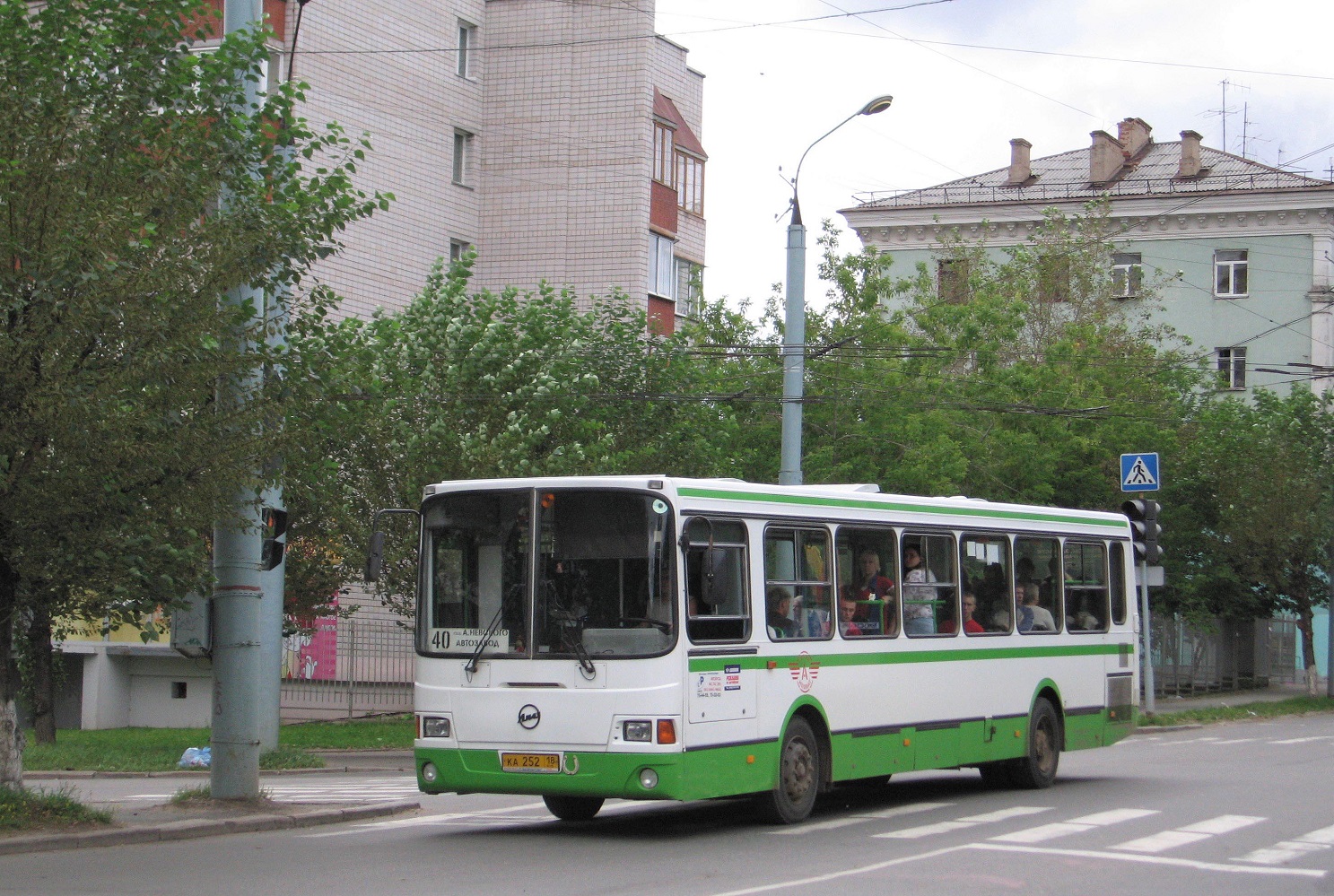 Izhevsk, LiAZ-5256.45 nr. КА 252 18