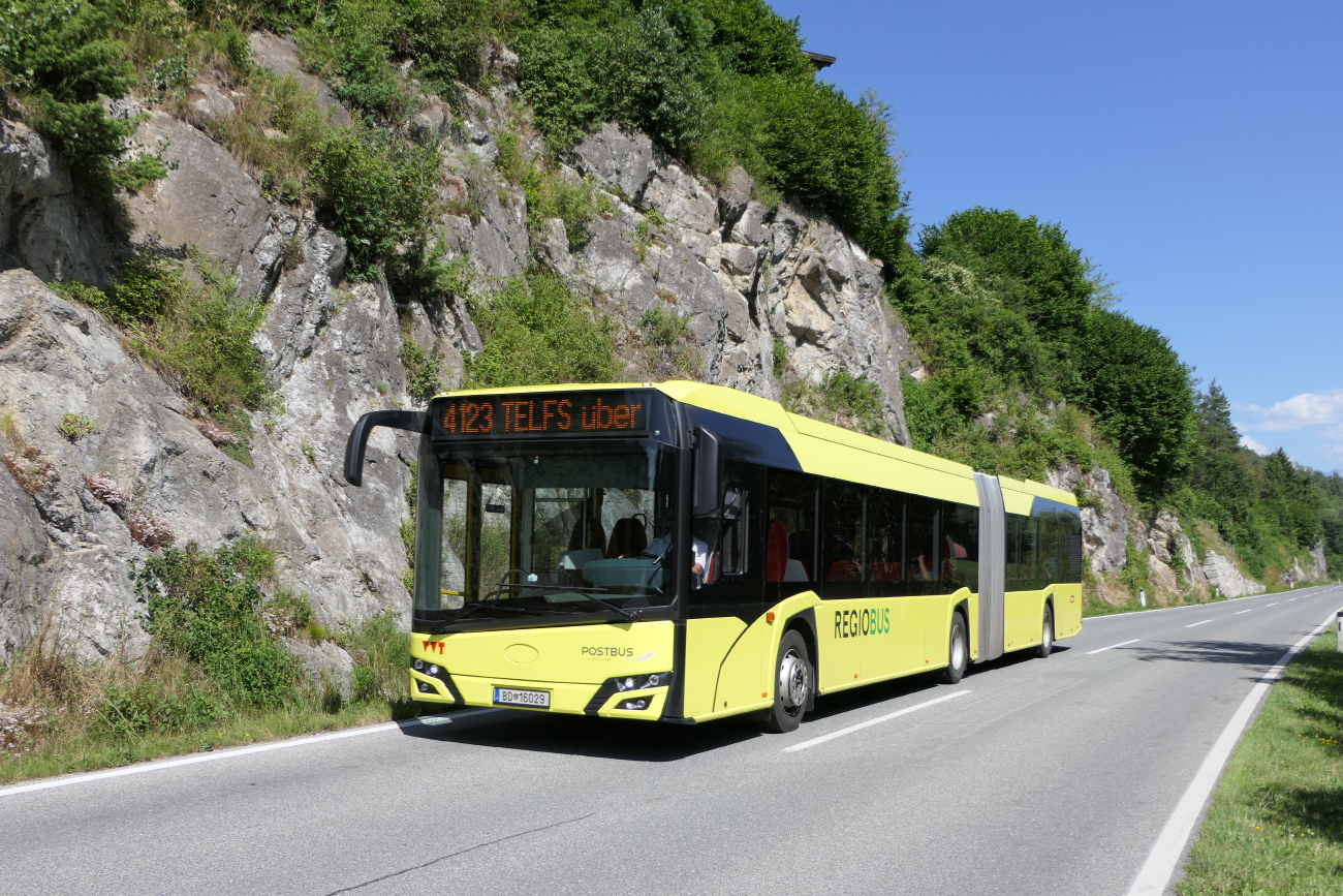 Innsbruck, Solaris Urbino IV 18 # 16029