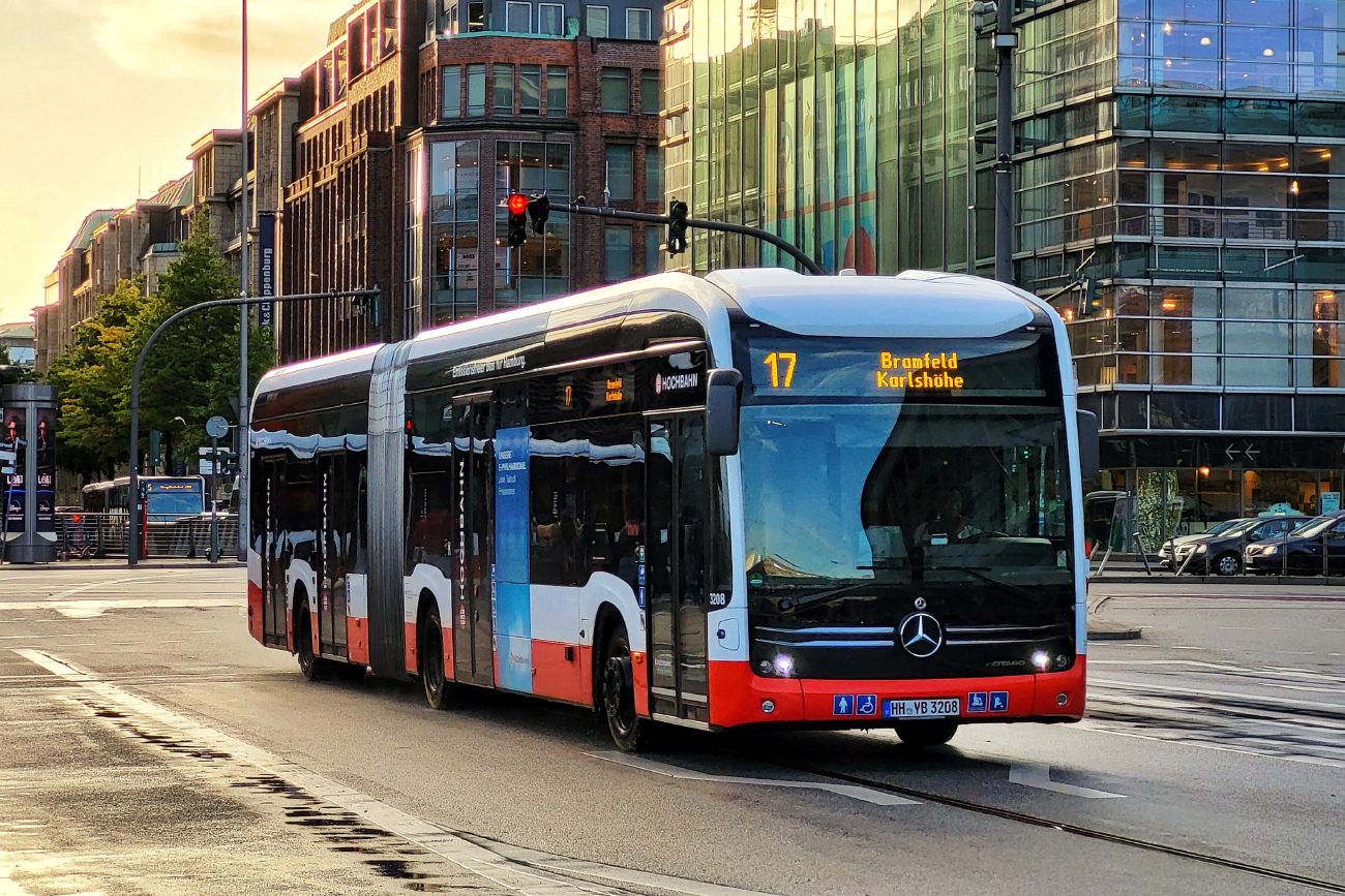 Hamburg, Mercedes-Benz eCitaro G # 3208