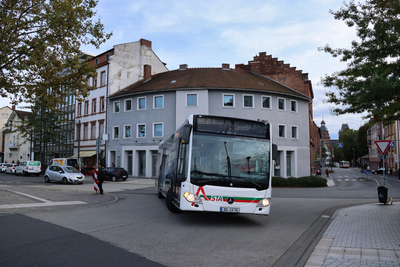 Aschaffenburg, Mercedes-Benz Citaro C2 № 176