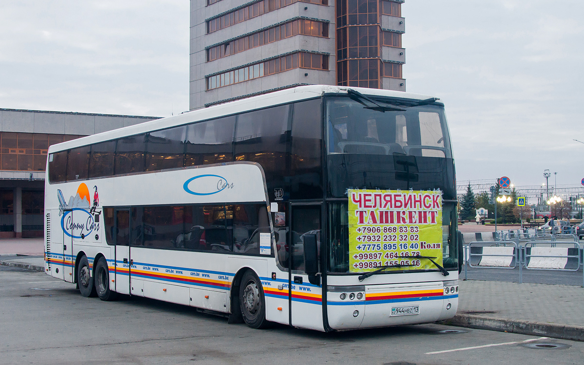 Turkestan, Van Hool TD927 Astromega # 944 HBZ 13