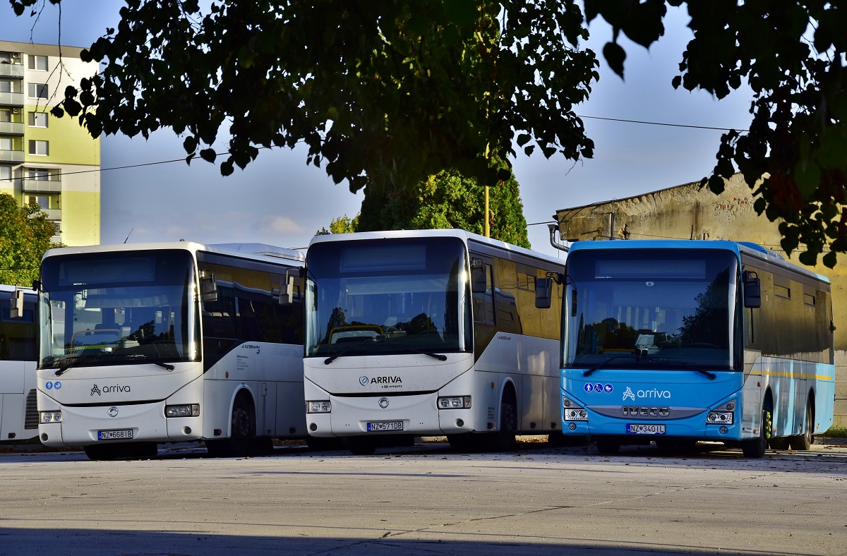 Levice, Irisbus Crossway 10.6M č. NZ-668IB; Levice, Irisbus Crossway 12M č. NZ-571DB; Levice, IVECO Crossway LE Line 10.8M č. NZ-340IL