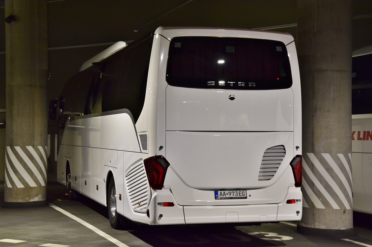 Bratislava, Setra S515HD Facelift č. AA-973EG