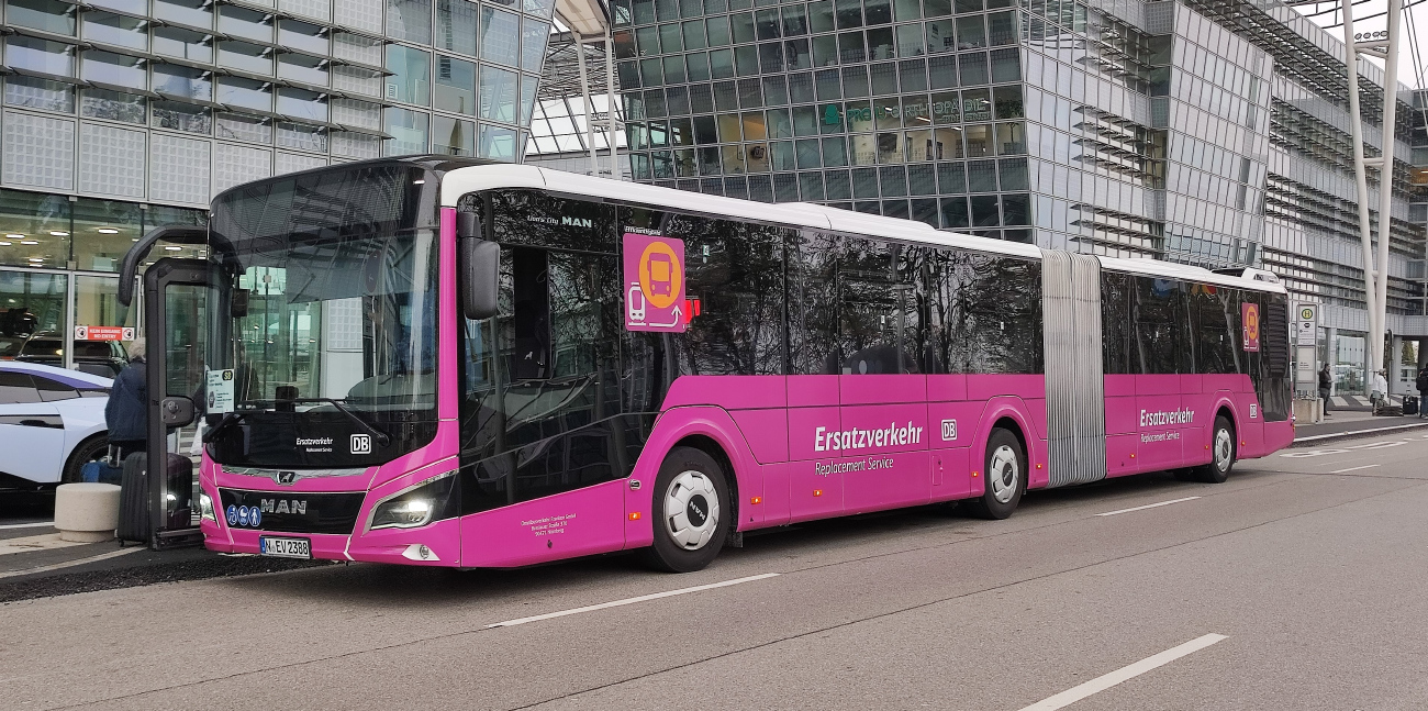 Nuremberg, MAN 18C Lion's City NG360 EfficientHybrid # N-EV 2388