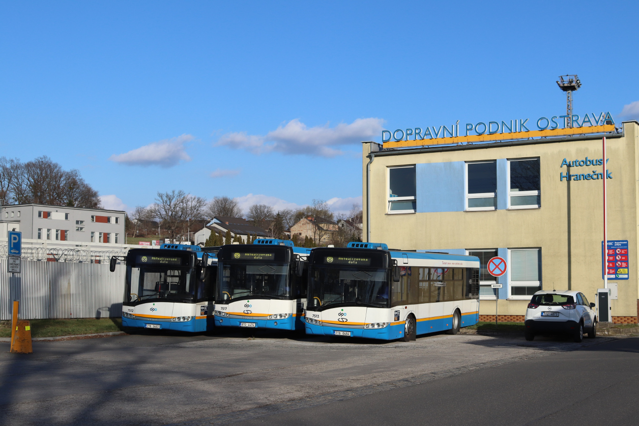 Ostrava, Solaris Urbino III 10 № 7517; Ostrava, Solaris Urbino III 10 № 7512; Ostrava, Solaris Urbino III 10 № 7513