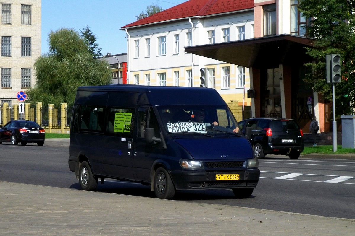 Mogilev, Ford Transit 90T350 č. 6ТАХ5024