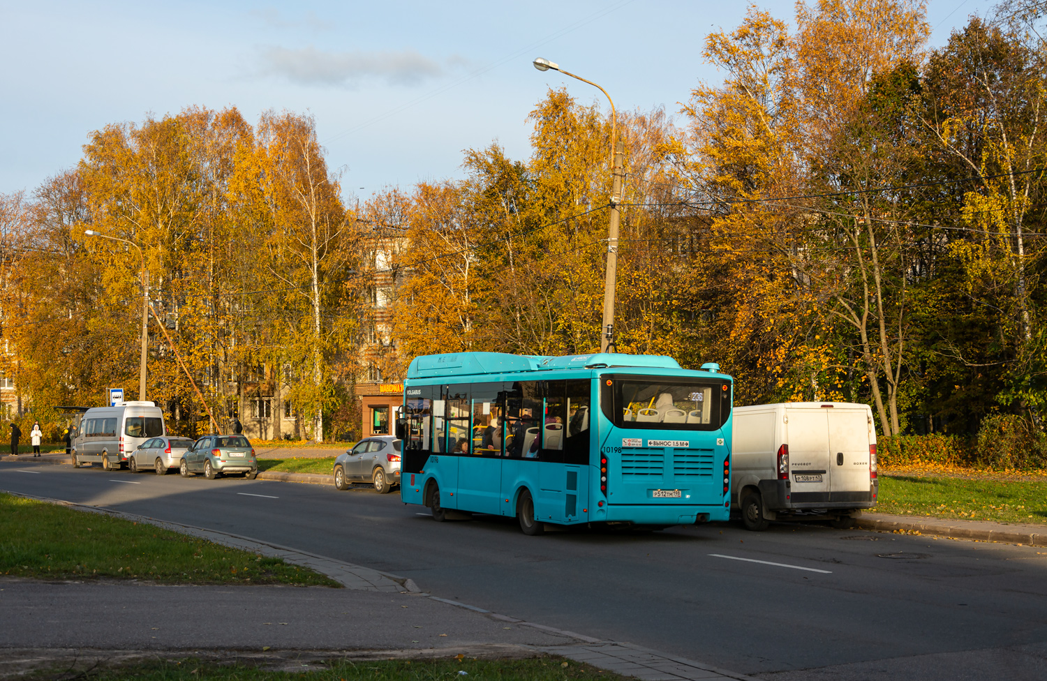 Petrohrad, Volgabus-4298.G4 (CNG) č. 10198