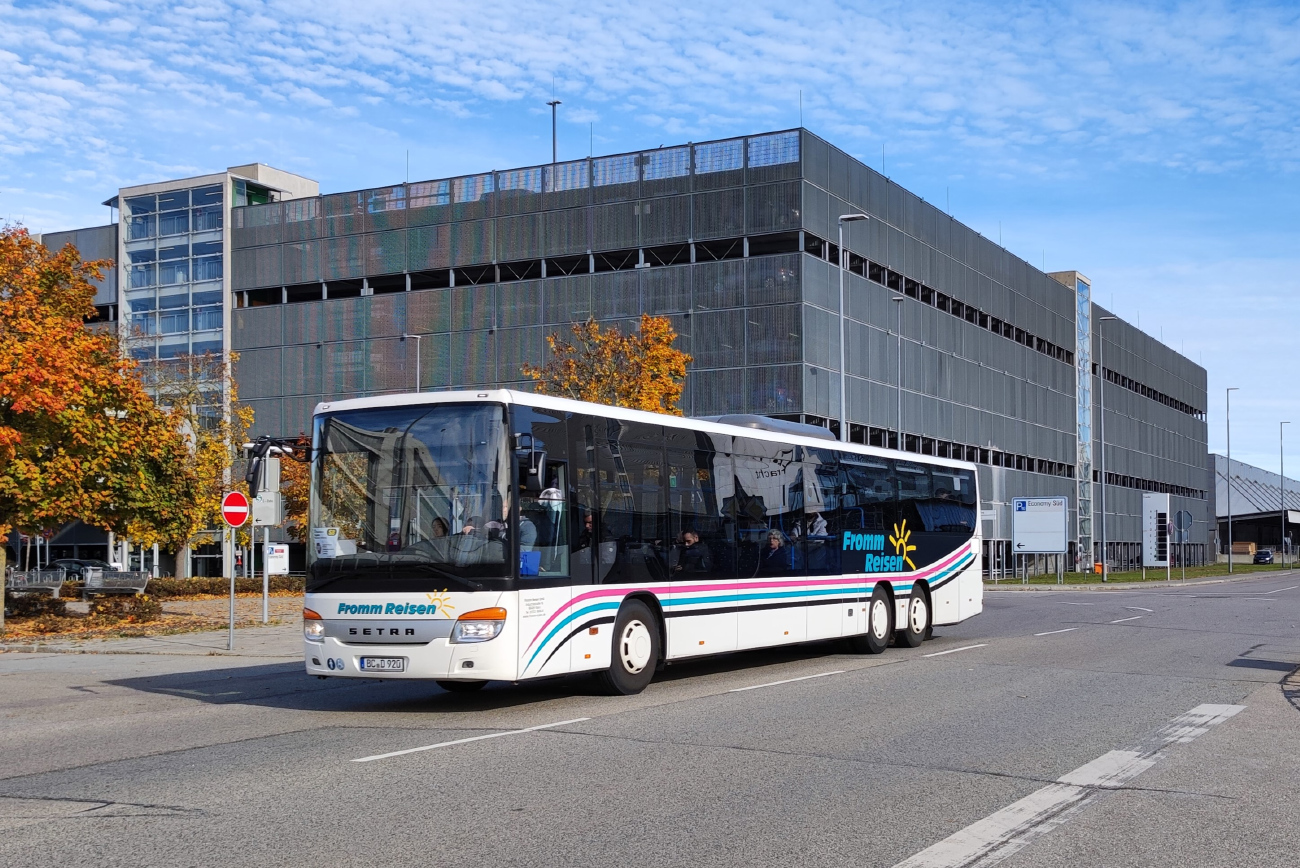Biberach an der Riß, Setra S418LE business # BC-D 920