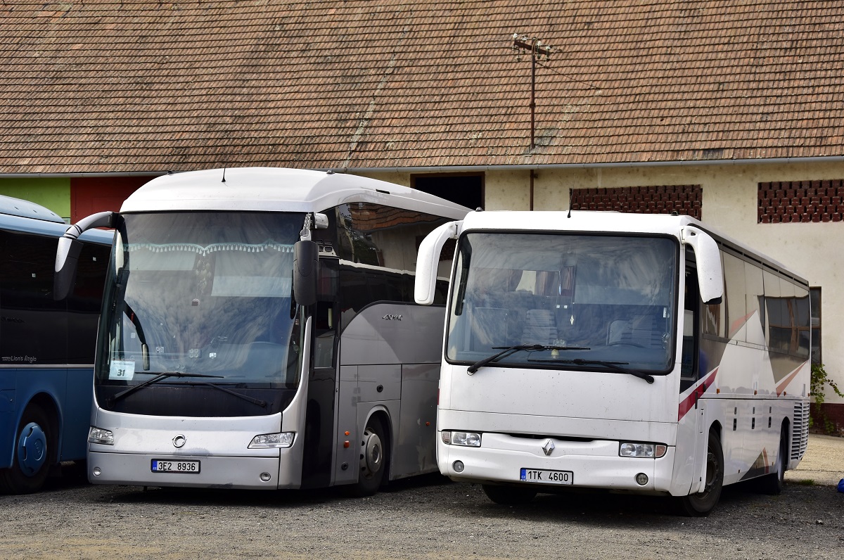 Prostějov, Irisbus Domino HDH 12.4M nr. 3E2 8936; Prostějov, Irisbus Iliade nr. 1TK 4600