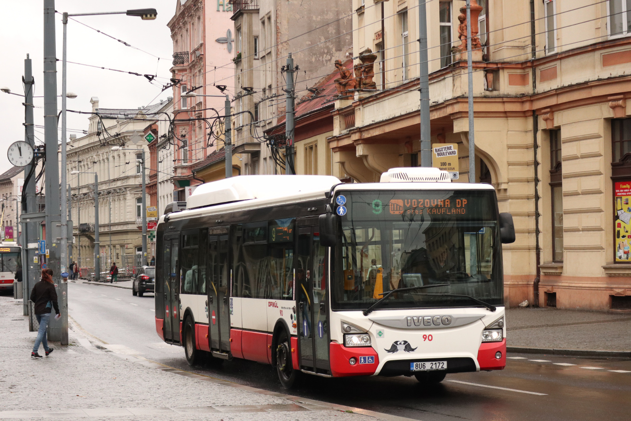 Ústí nad Labem, IVECO Urbanway 12M CNG č. 90