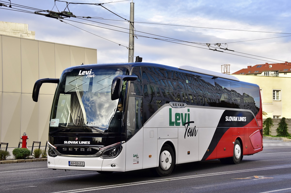Bratislava, Setra S515HD Facelift # AA-884EI
