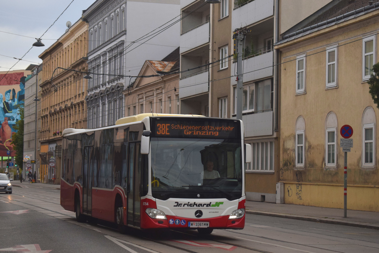 Bécs, Mercedes-Benz Citaro C2 №: 8784