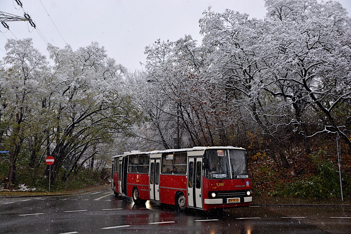 Wrocław, Ikarus 280.70E # 5320