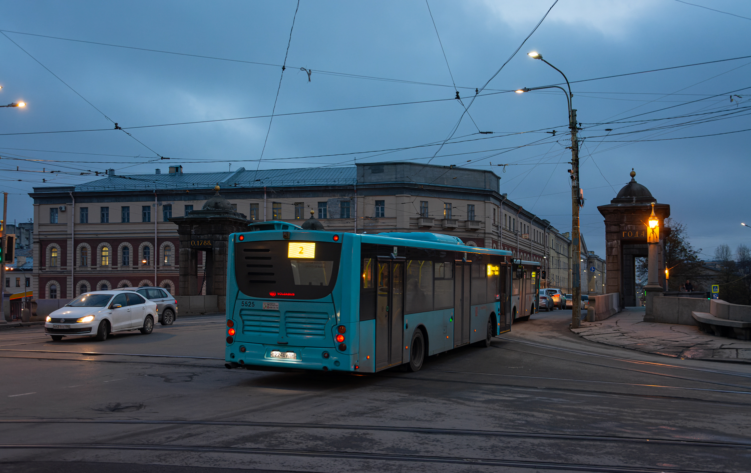 Санкт-Пецярбург, Volgabus-5270.02 № 5525
