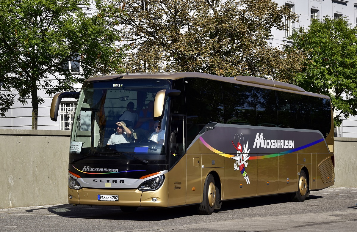 Pfarrkirchen, Setra S516HD/2 №: PAN-EM 702