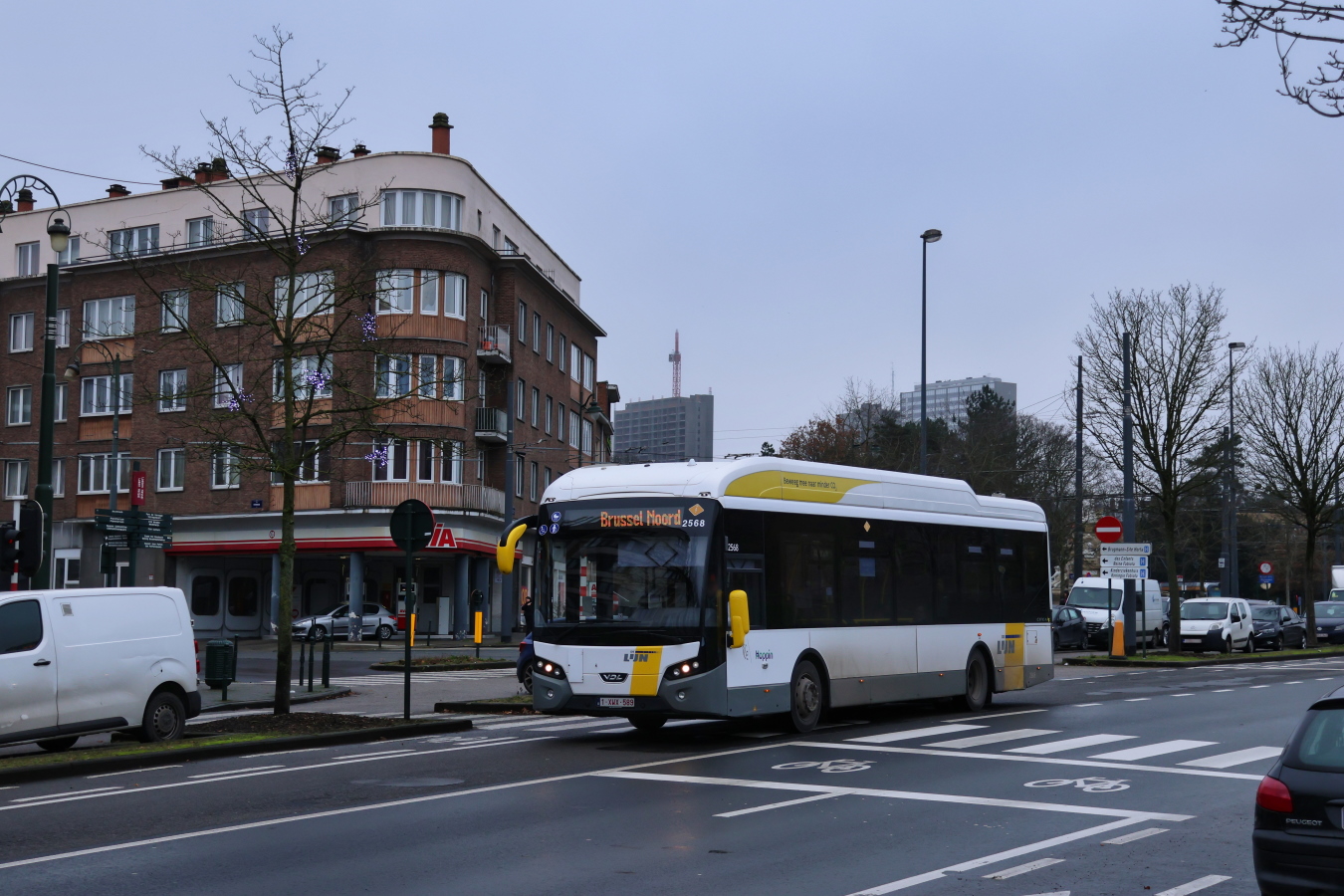 Brussels, VDL Citea SLE-120.280 Hybrid # 2568