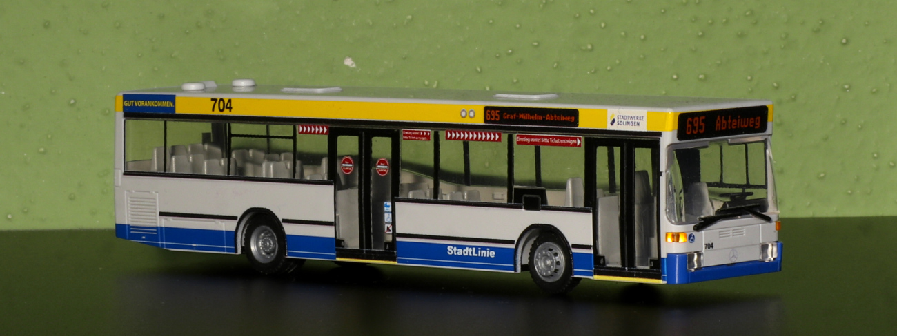 Solingen, Mercedes-Benz O405N2 № 704; Bus models