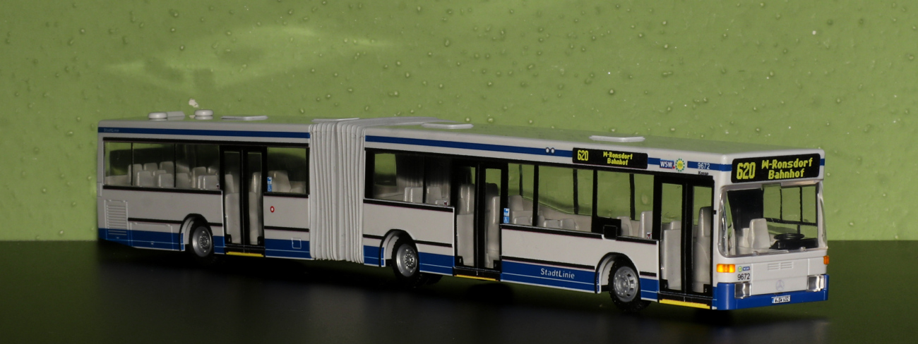 Wuppertal, Mercedes-Benz O405GN2 # 9672; Bus models
