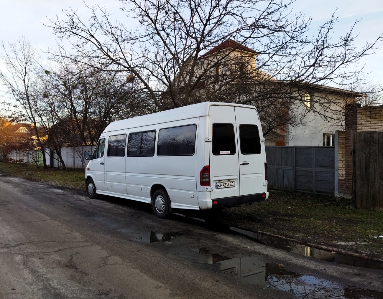 Kyiv, Mercedes-Benz Sprinter 312D # КА 4317 ЕС