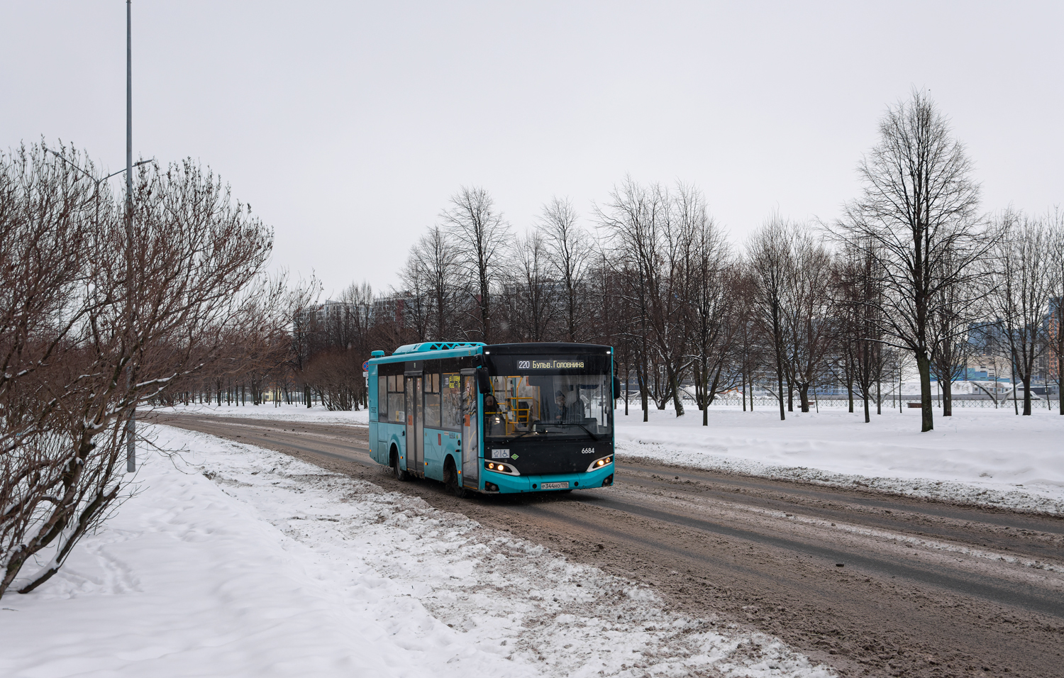 Saint Petersburg, Volgabus-4298.G4 (LNG) # 6684