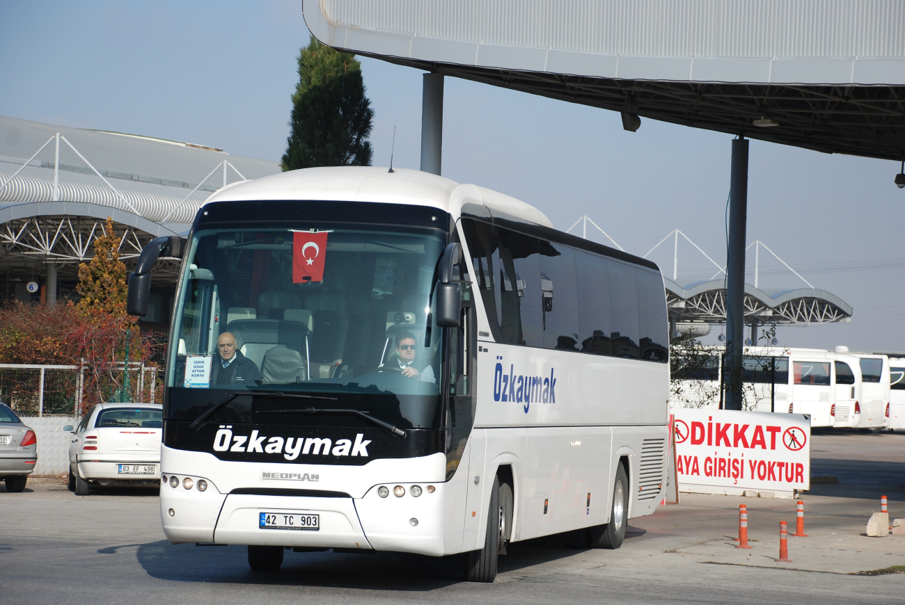 Konya, Neoplan N2216SHD Tourliner SHD # 42 TC 903