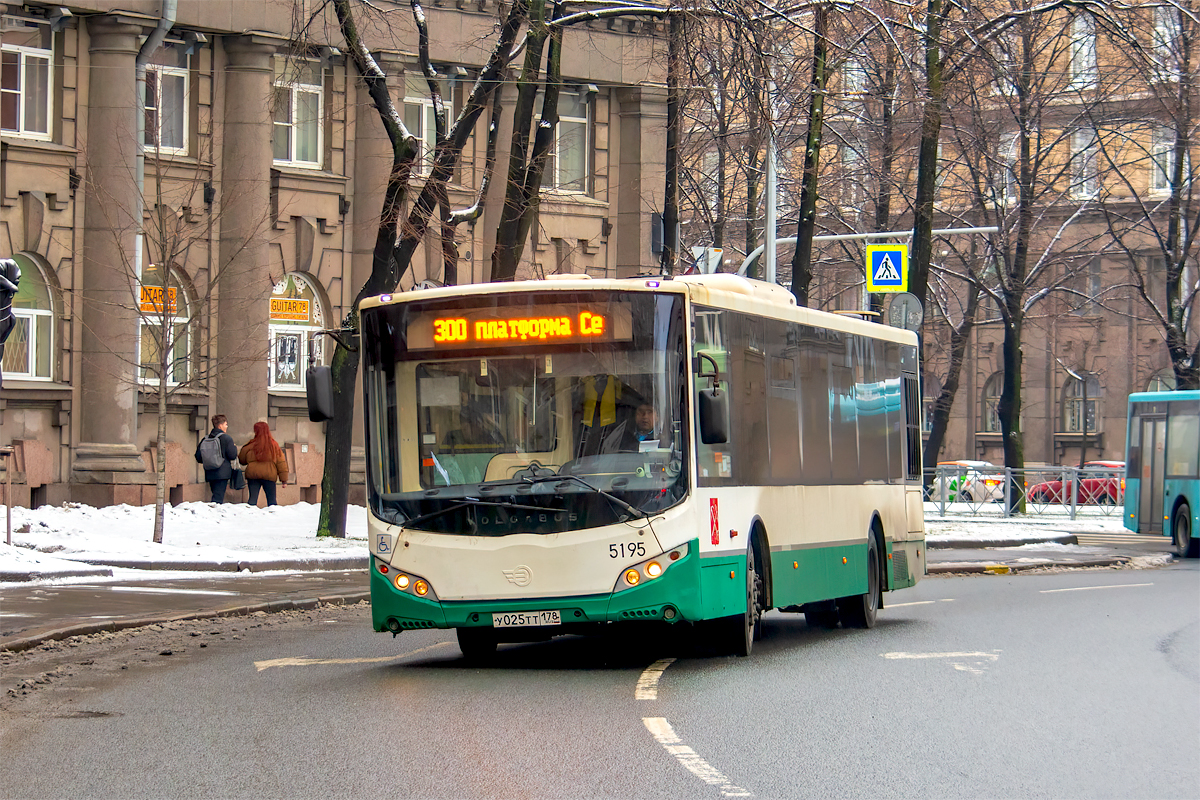 Saint Petersburg, Volgabus-5270.00 č. 5195