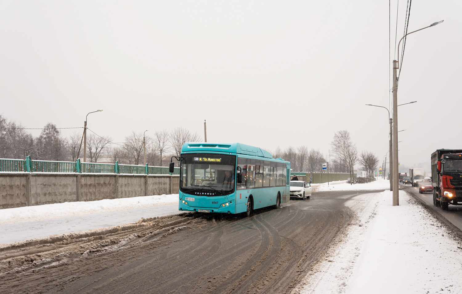 Petrohrad, Volgabus-5270.G4 (CNG) č. 6567