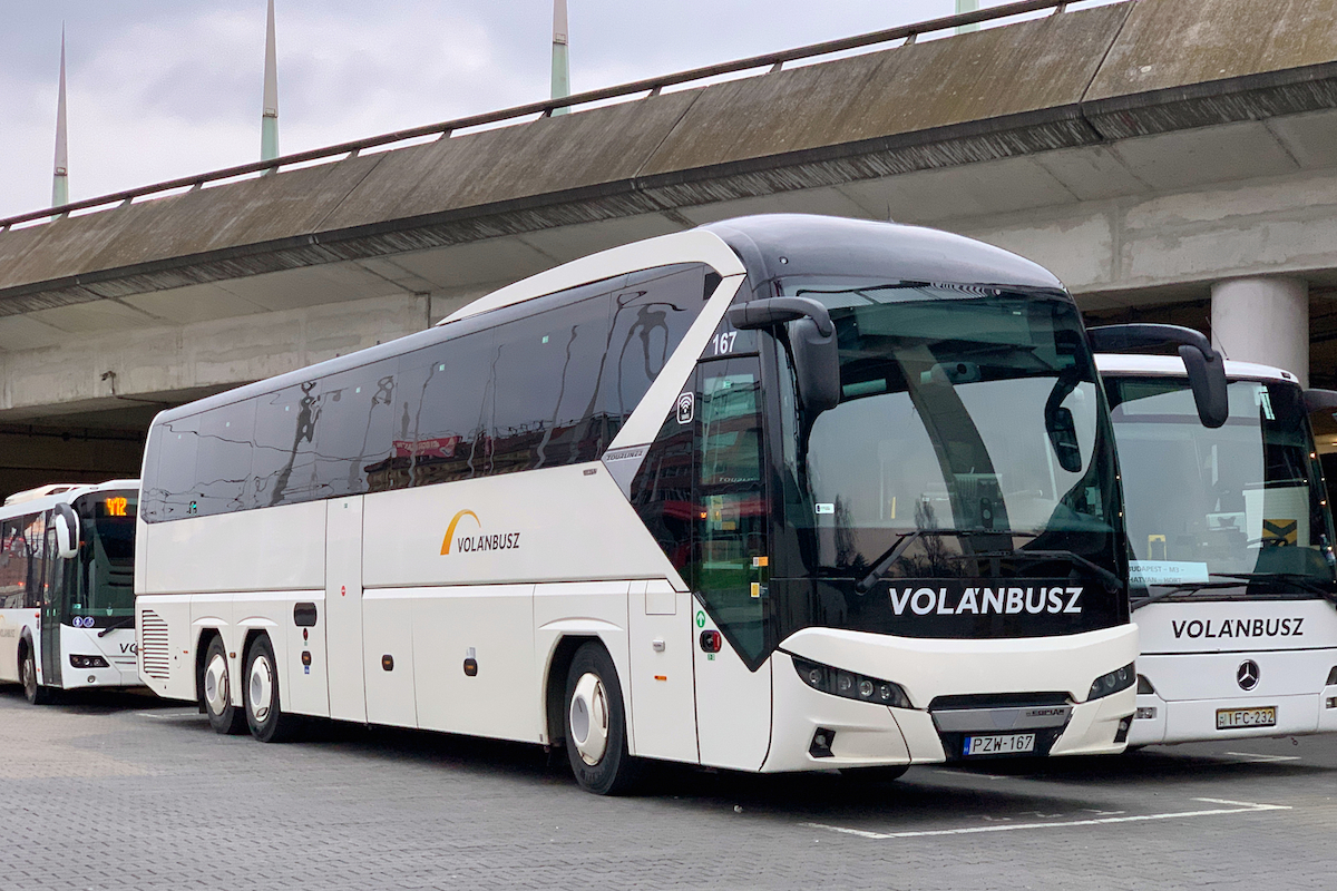 Budapeszt, Neoplan N2216/3SHDL Tourliner SHDL # PZW-167