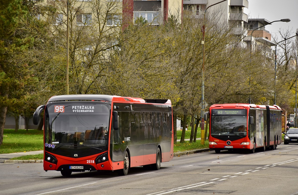 Bratislava, SOR NS 12 nr. 2518; Bratislava, Mercedes-Benz CapaCity GL nr. 4919